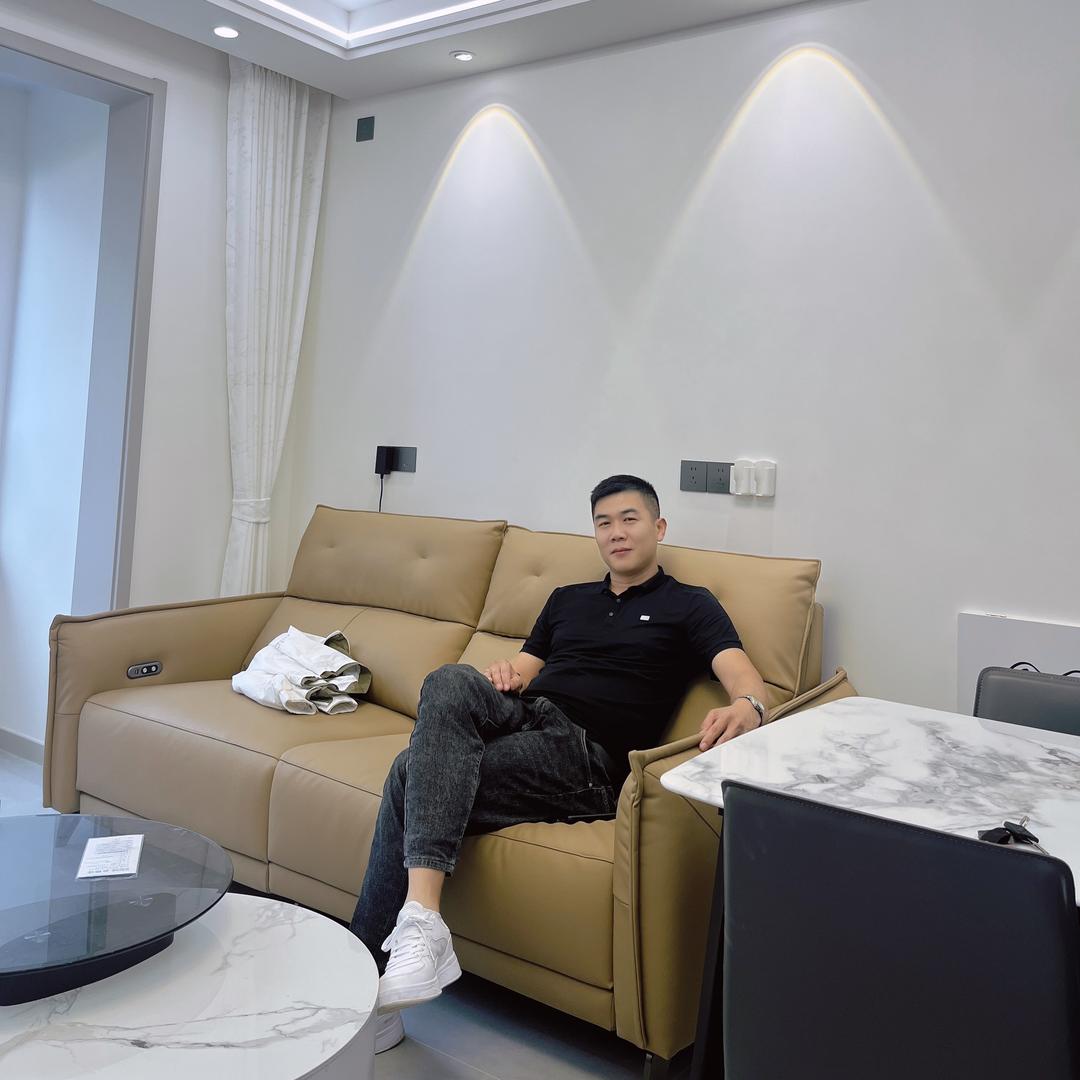 廊坊《爱达装饰》小陈总