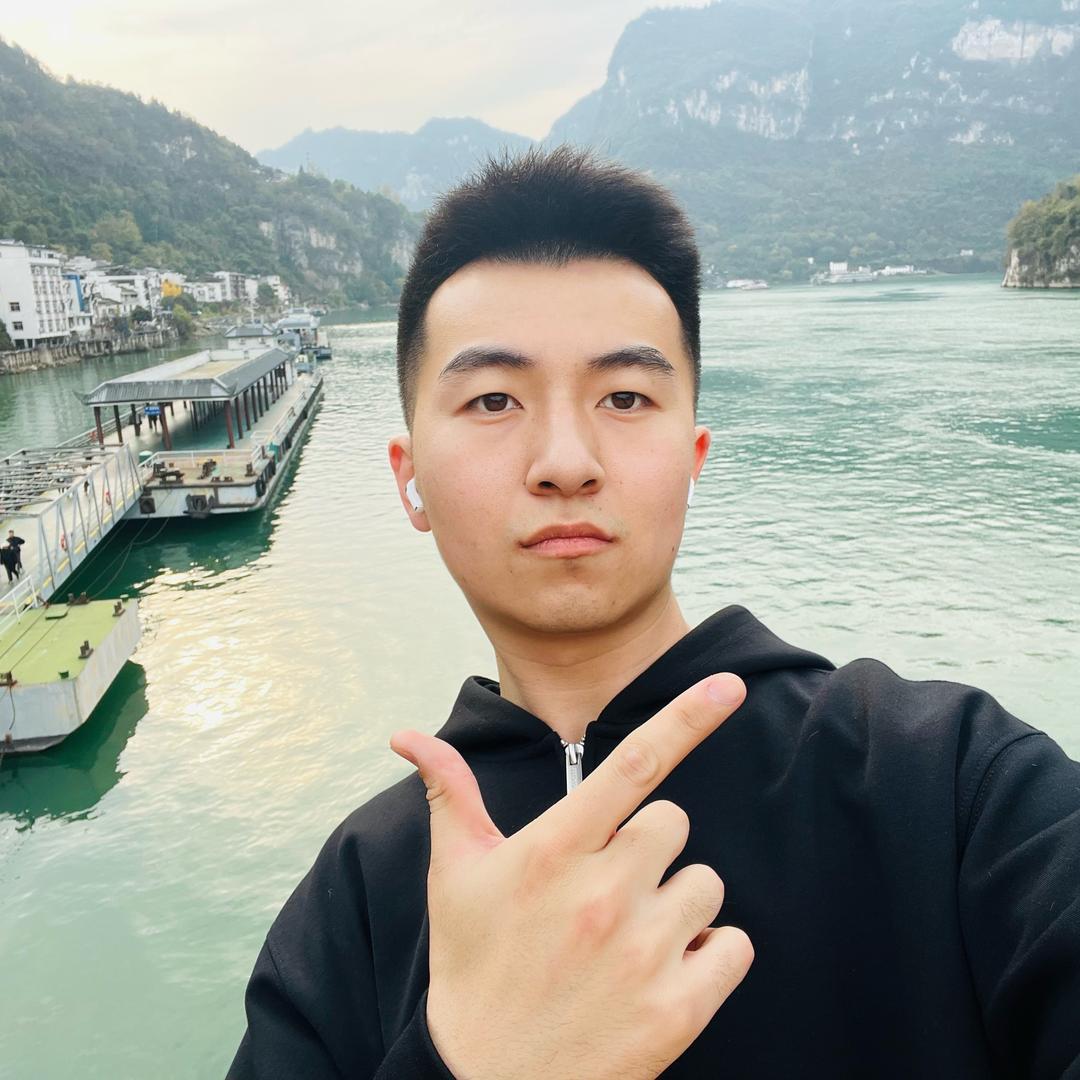 爱生活的王小哥