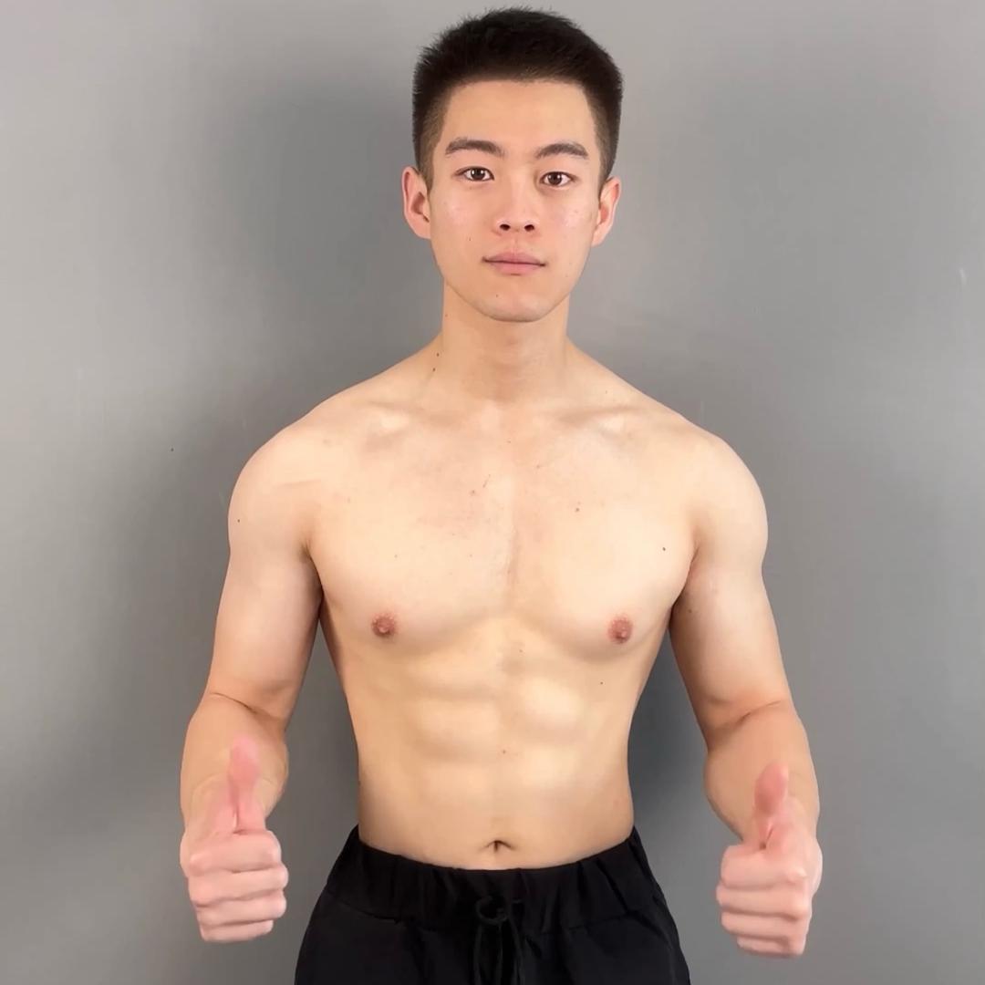 小王爱健身