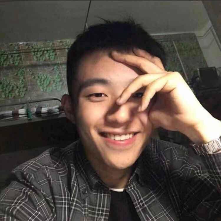 苏 宇