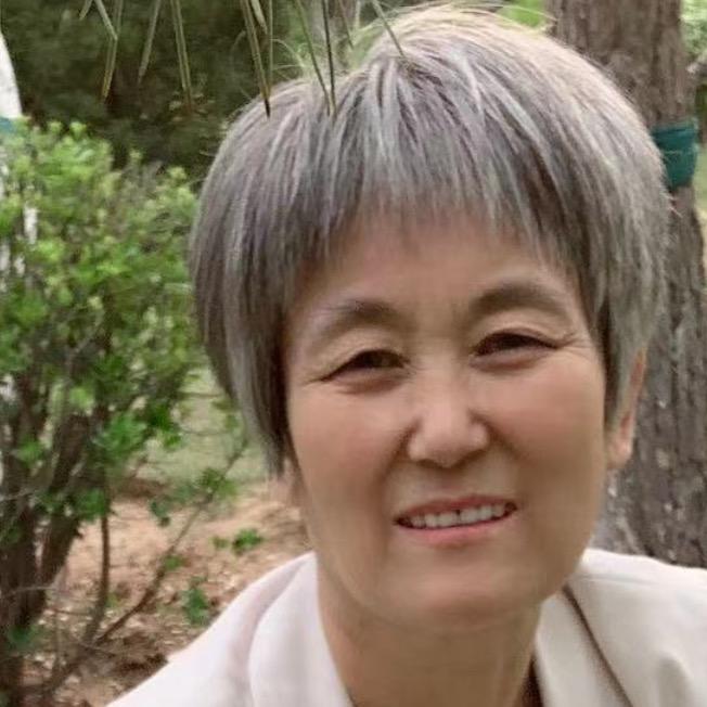 小草姐