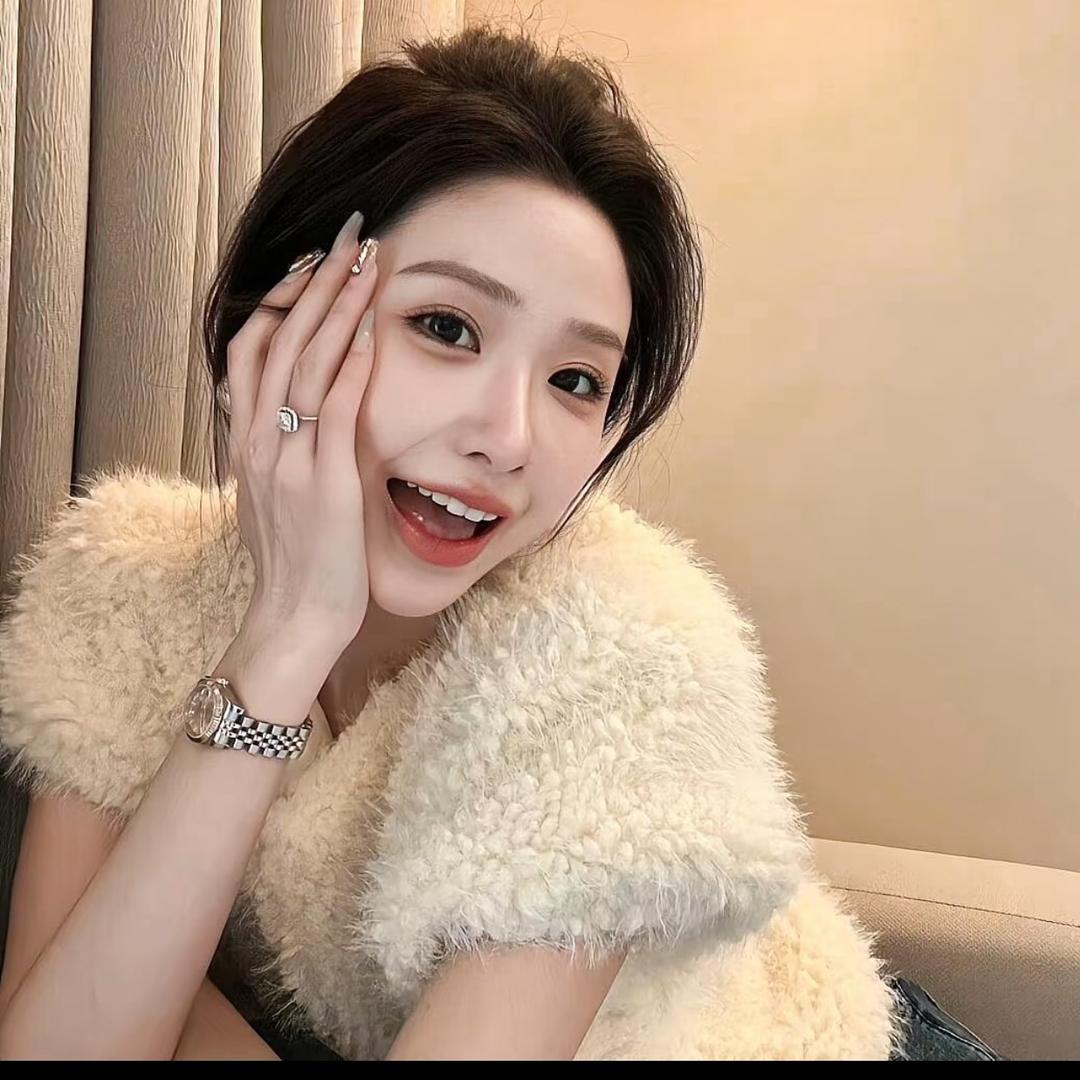 苒苒吖