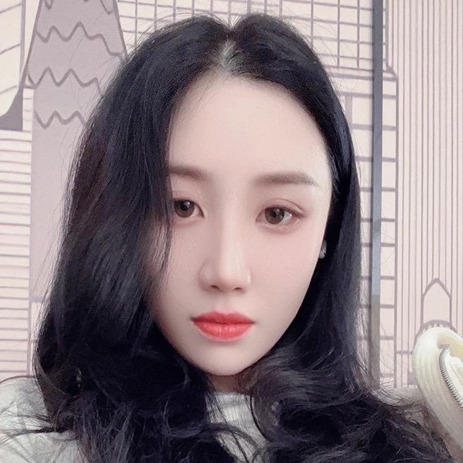 @七七