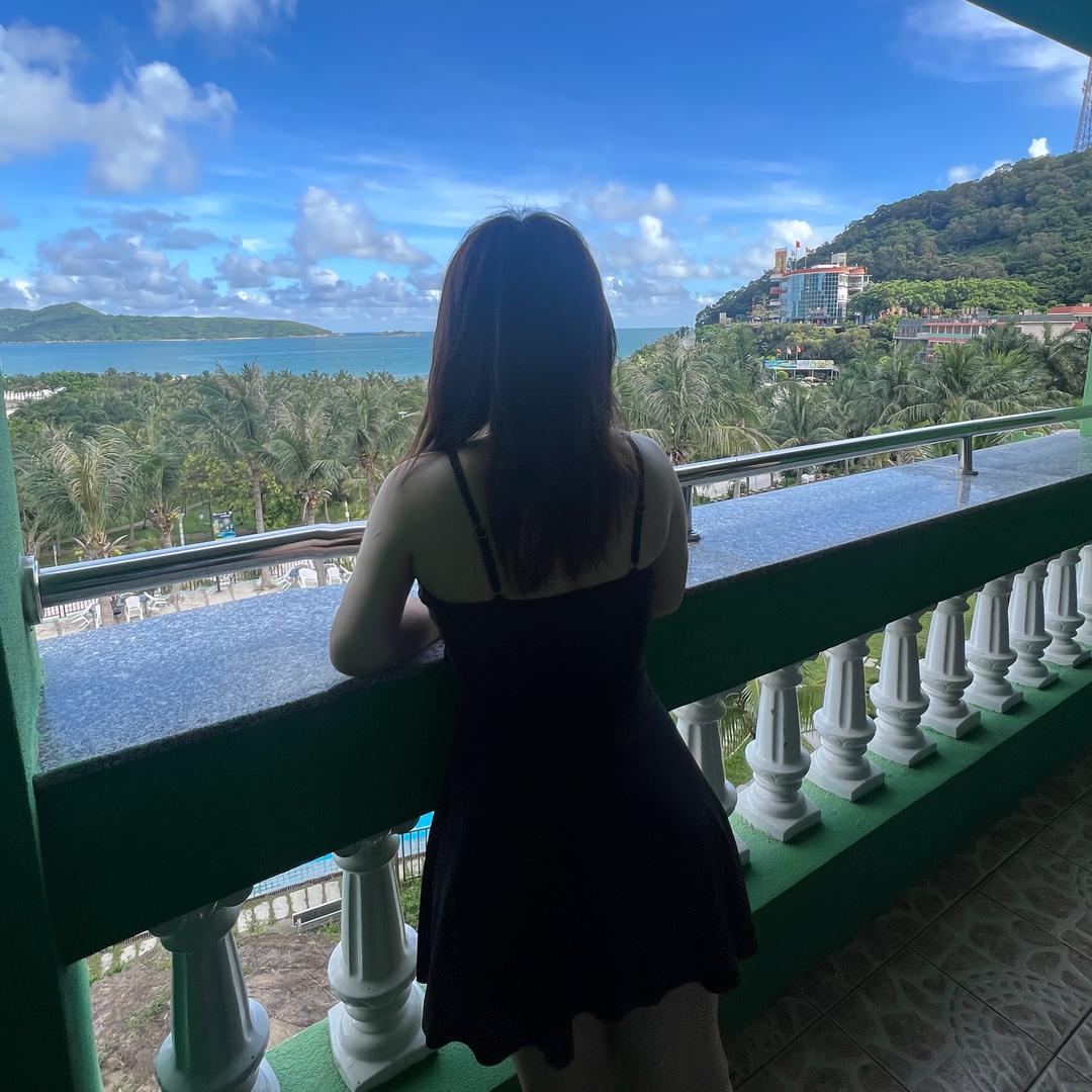 · Y小姐💘（烟酒）