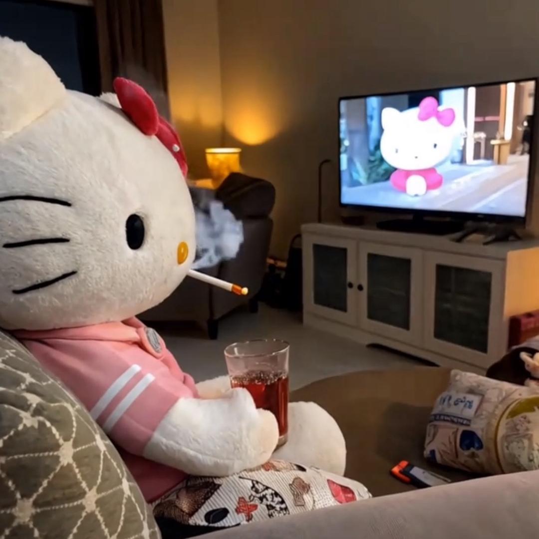燥热小美_