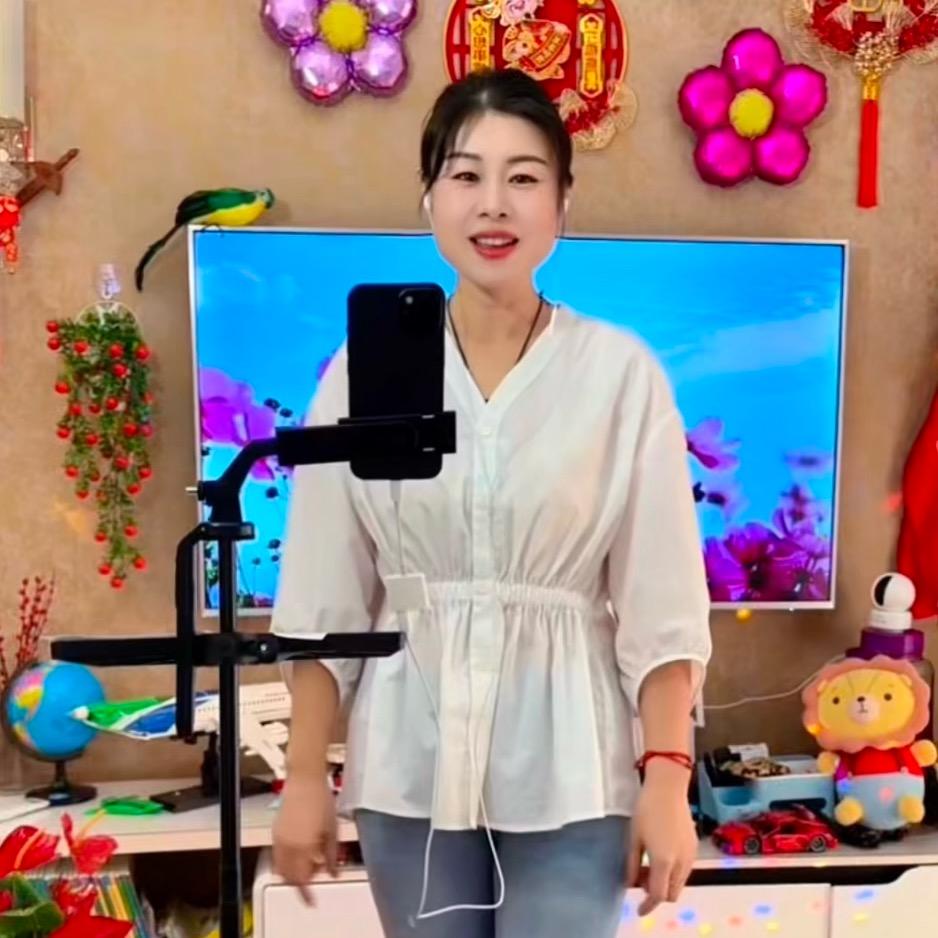 安安🎤13:30开播