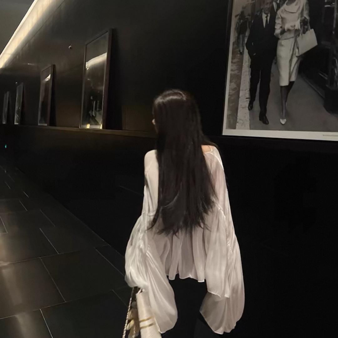 L晚晚不想睡.