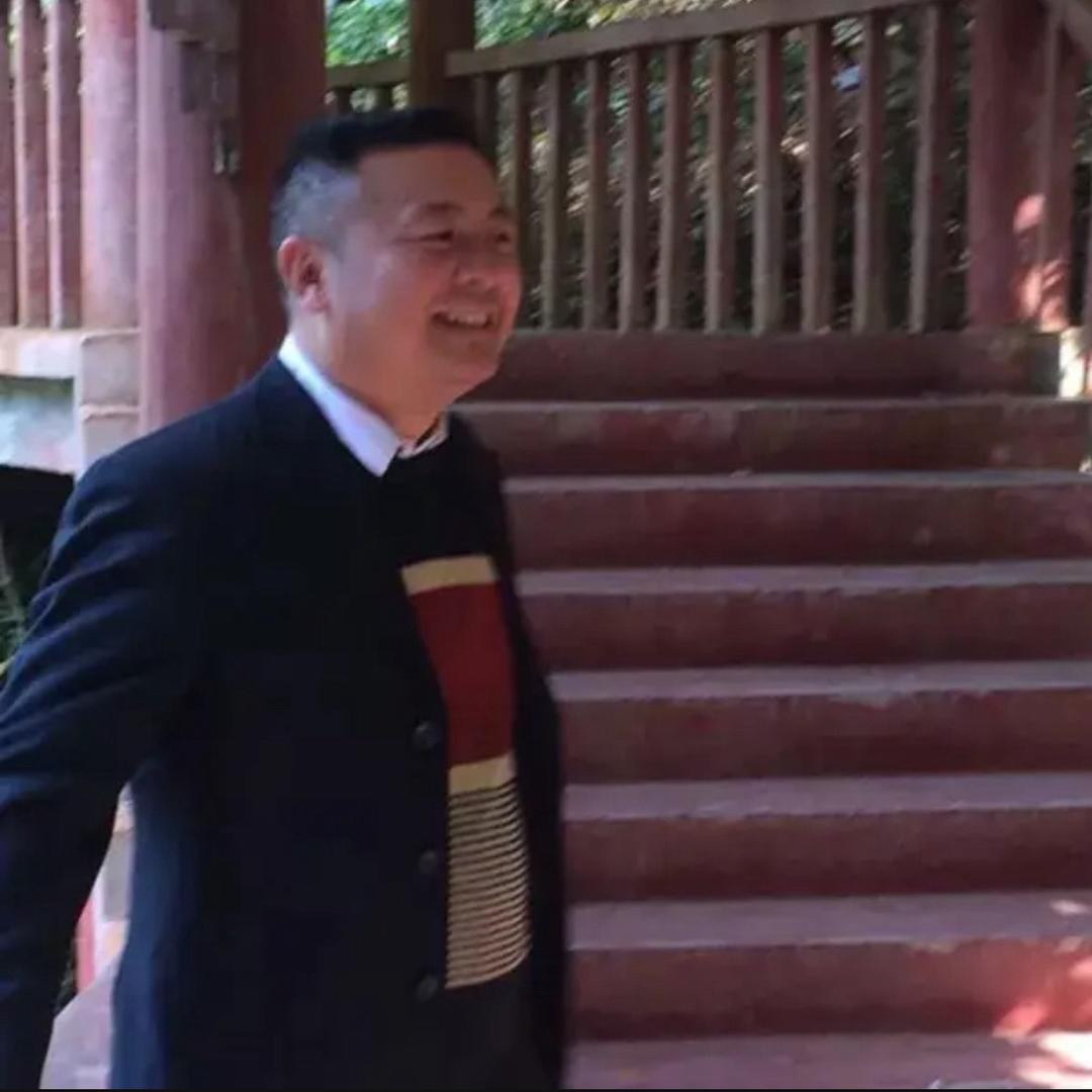 ．极光