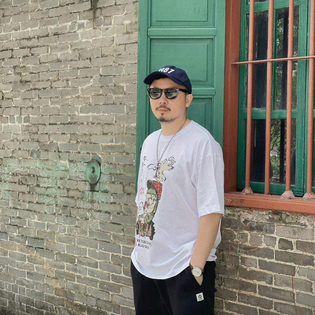 兴宇小汤哥