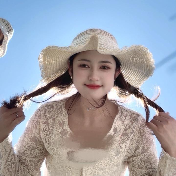 ◡̈ 君君呐♥︎