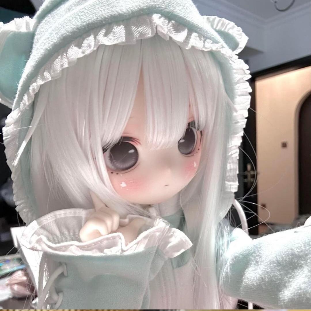 养只小猫叫汤圆