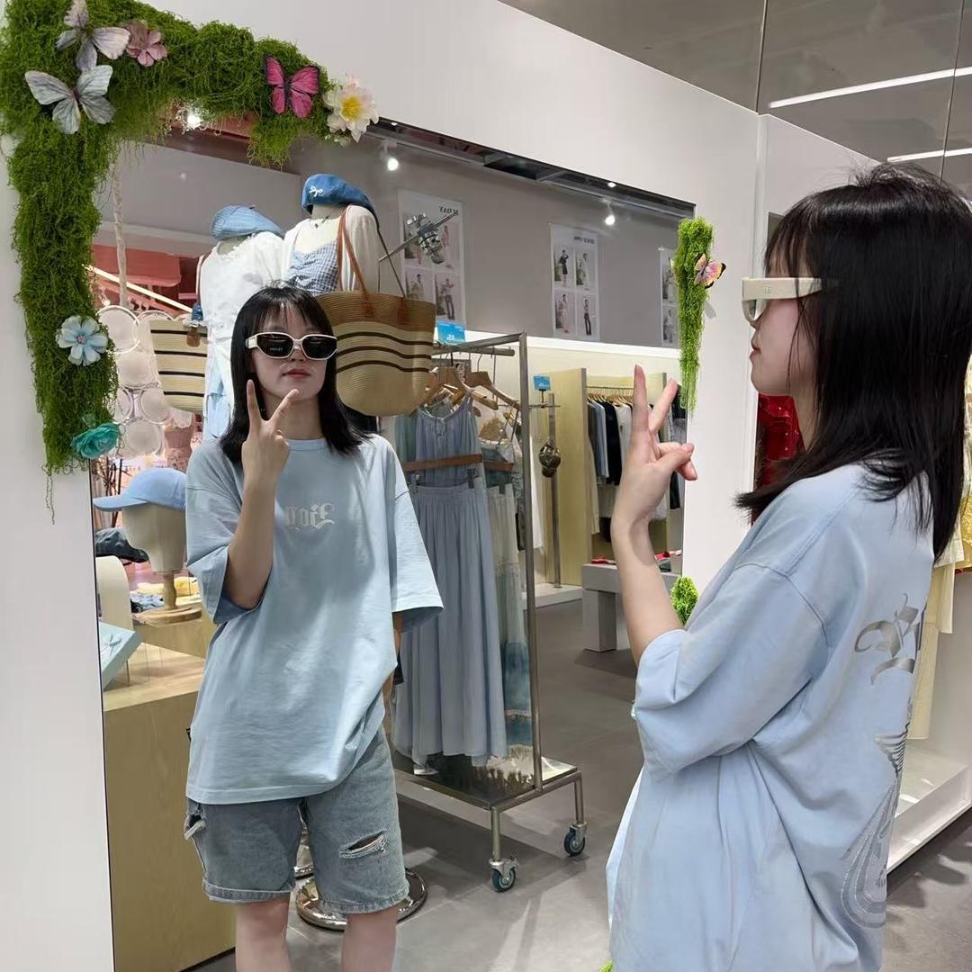 劳务果果
