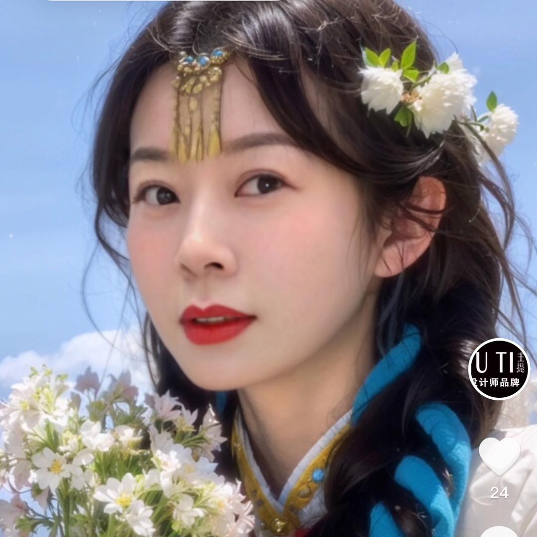 🎊周芝彤
