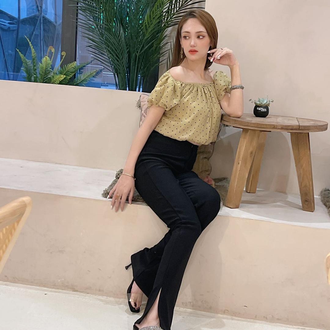 阿迪娜服装店铺