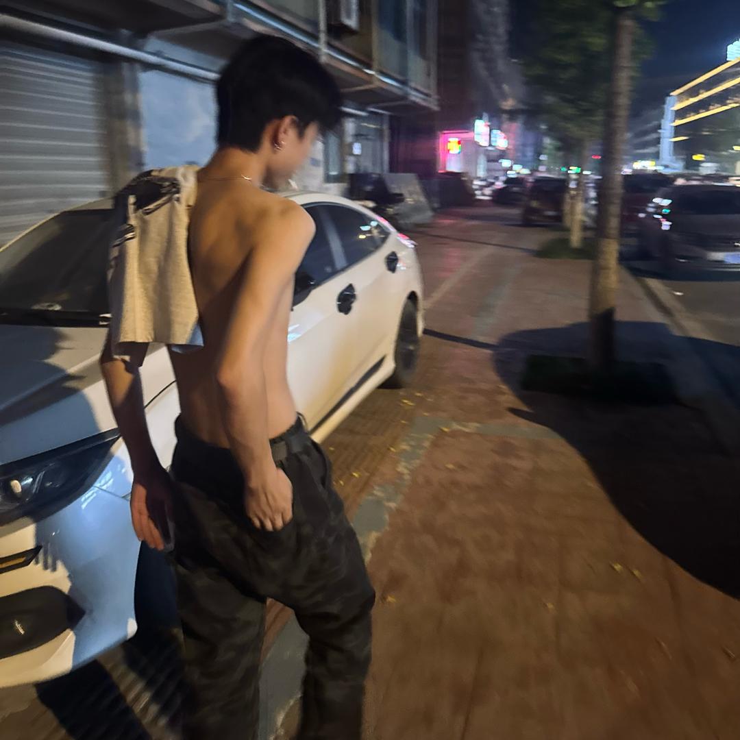 汝龙❔