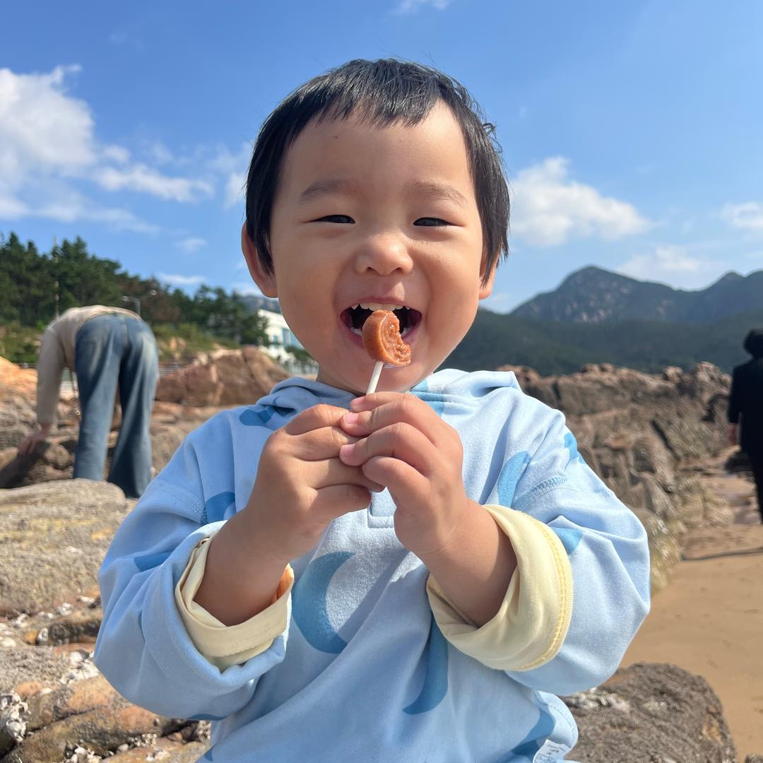 悦 己