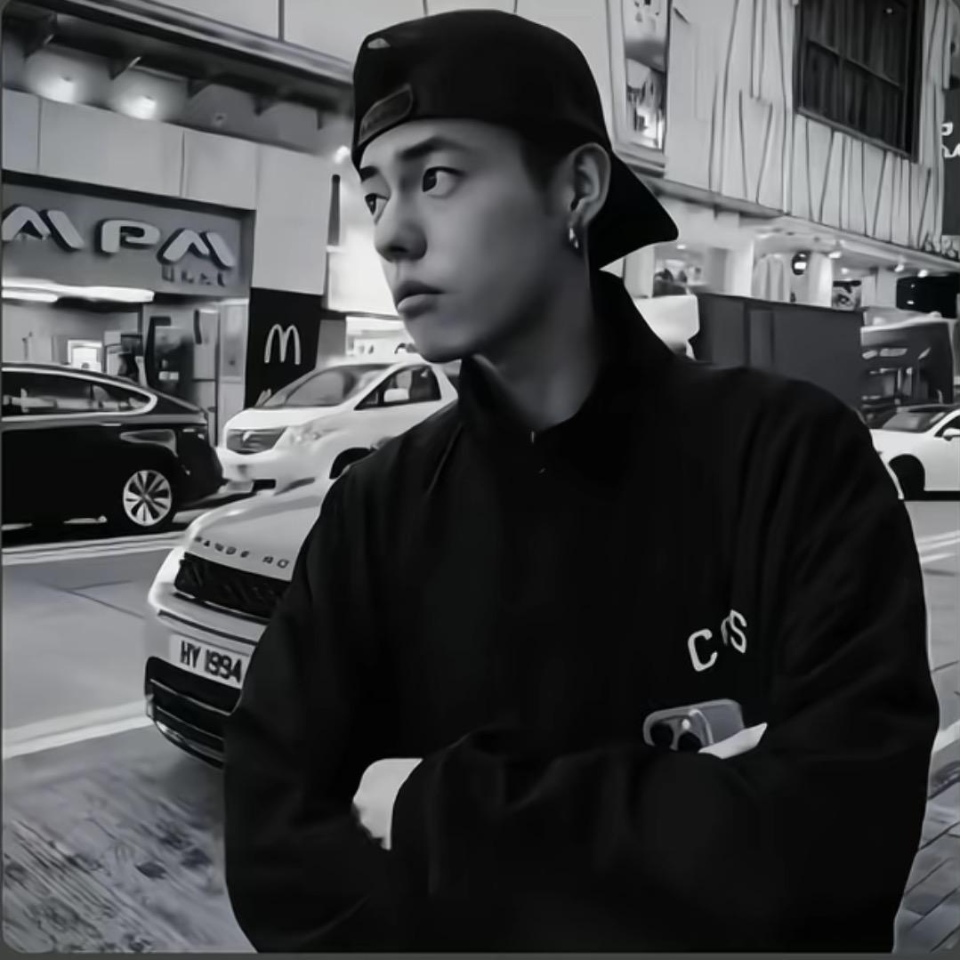 有点小帅🇨🇳