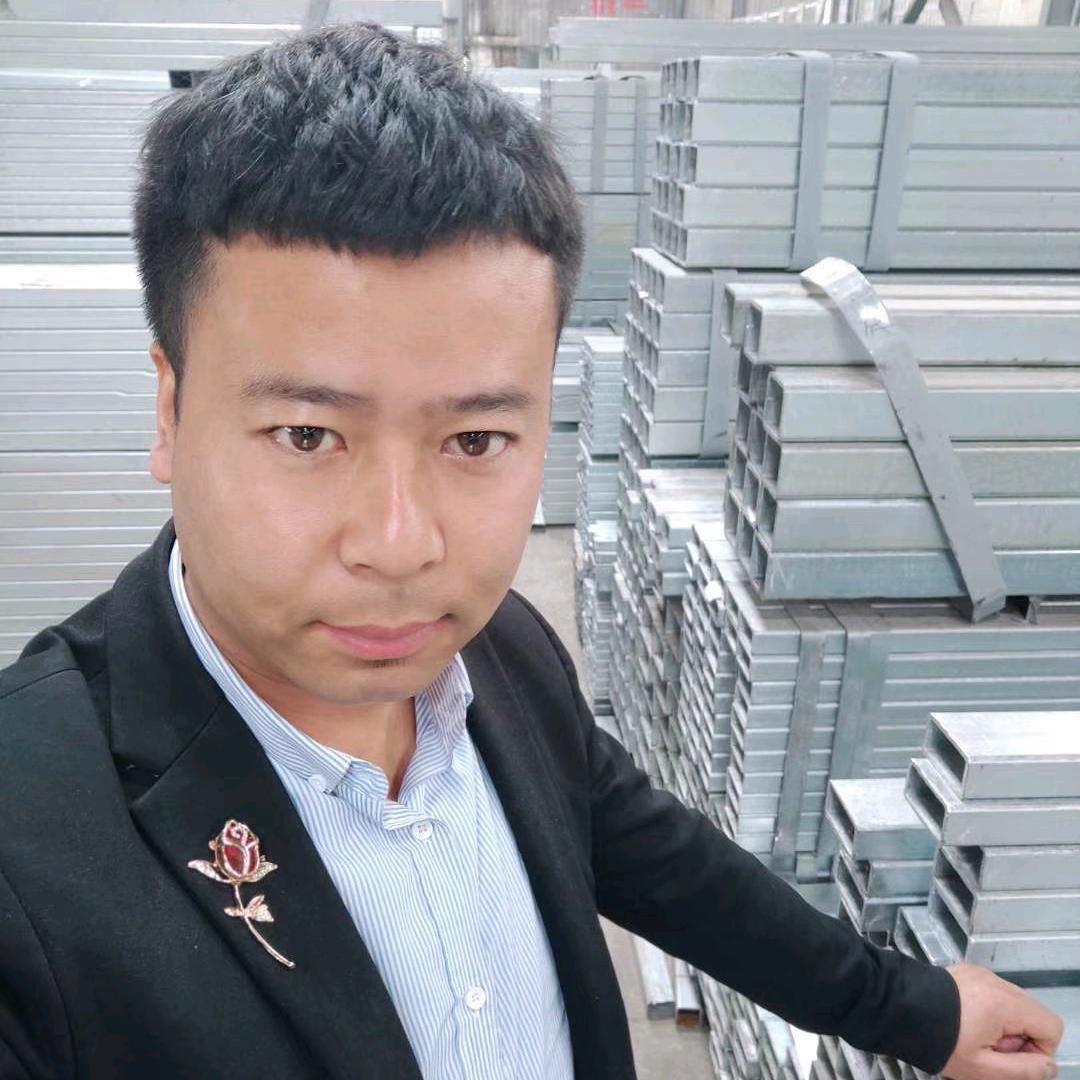 李旭辉