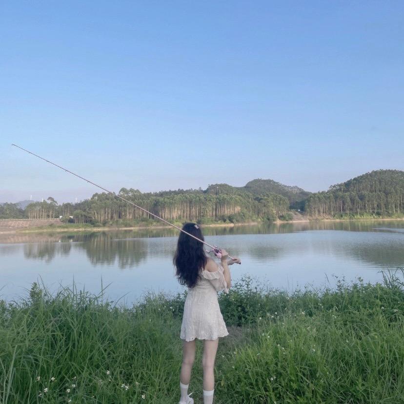 王yi～