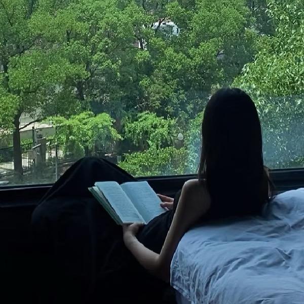 清逸🍀