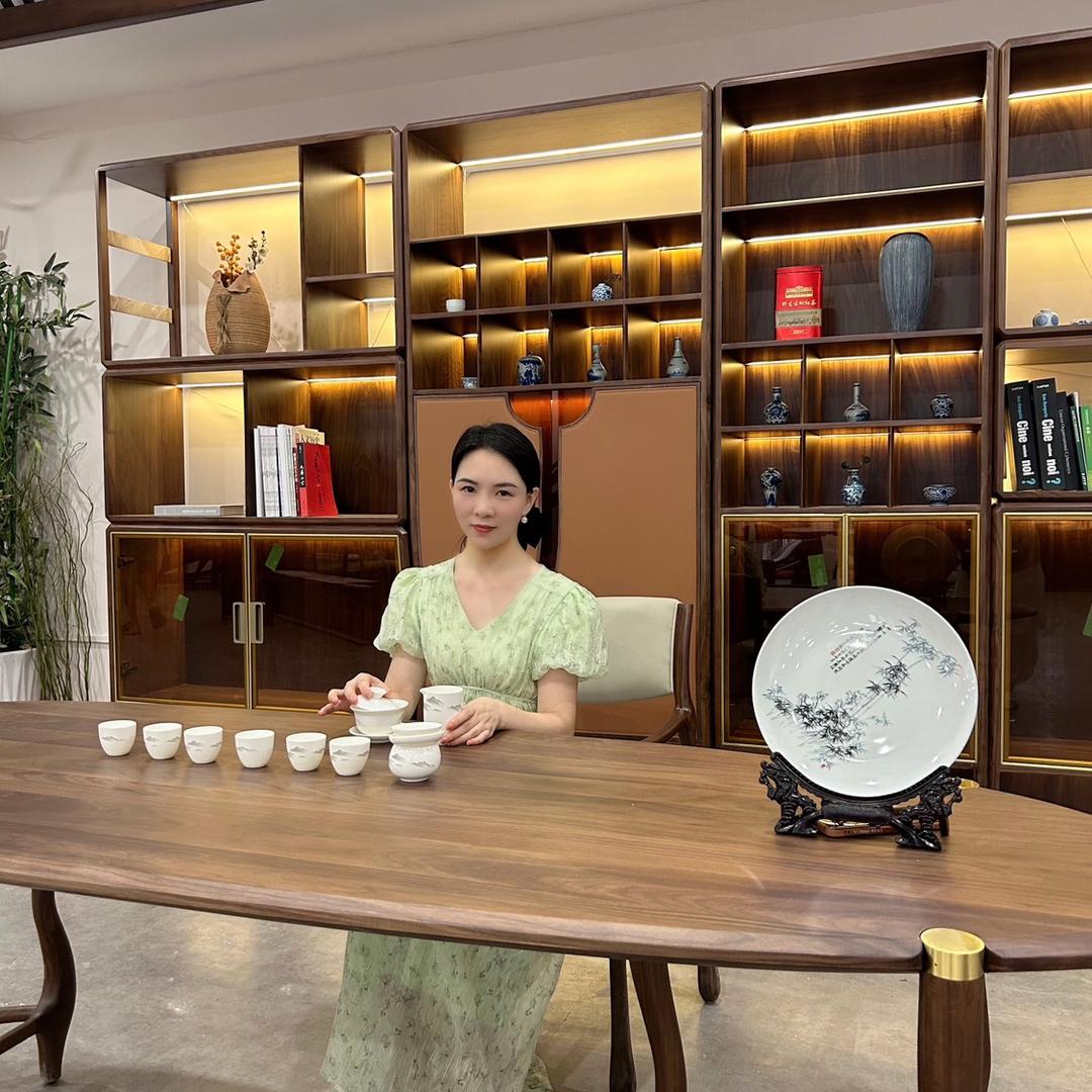 式和元黑胡桃家具工厂