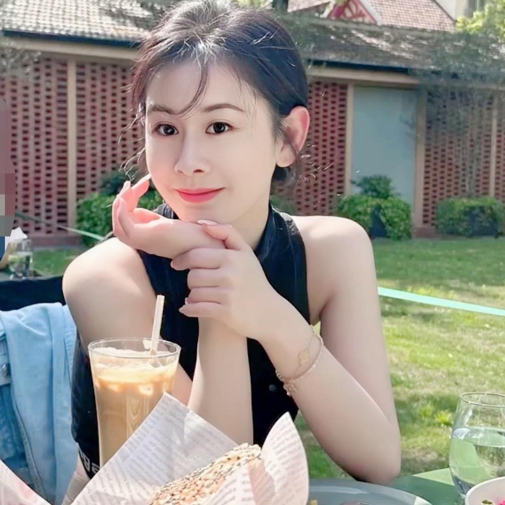 是静静呀💋