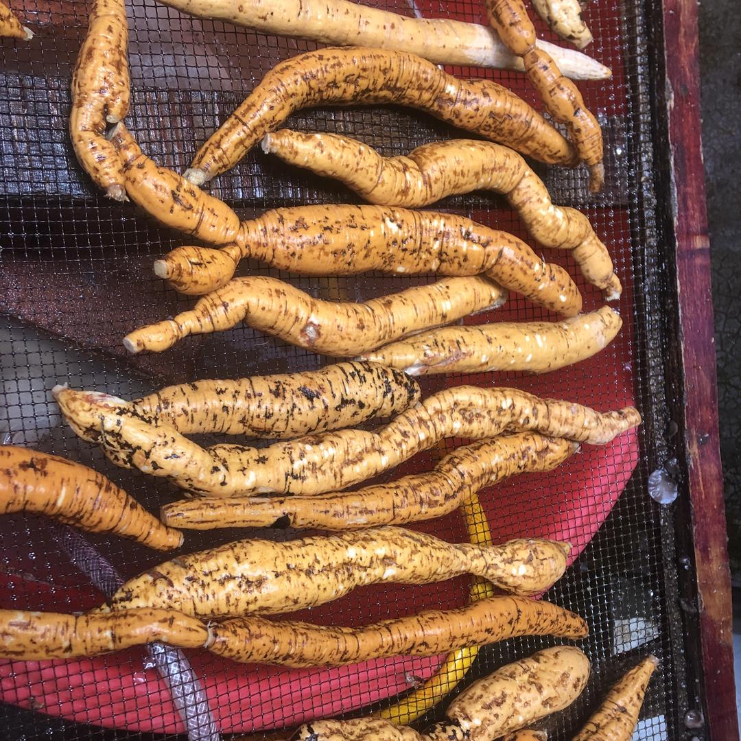 钻山人阿彪叔农产品店山里货