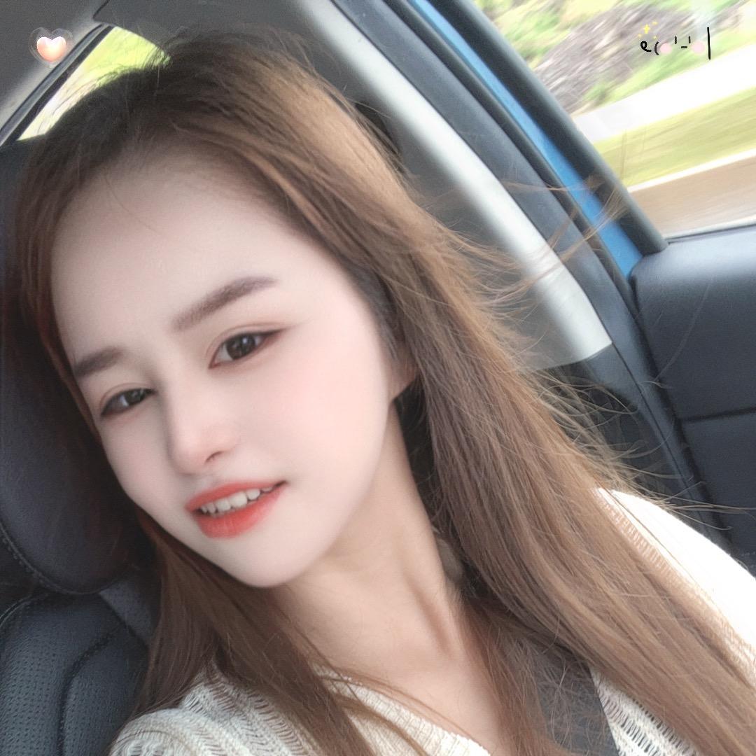 妮☘️妮