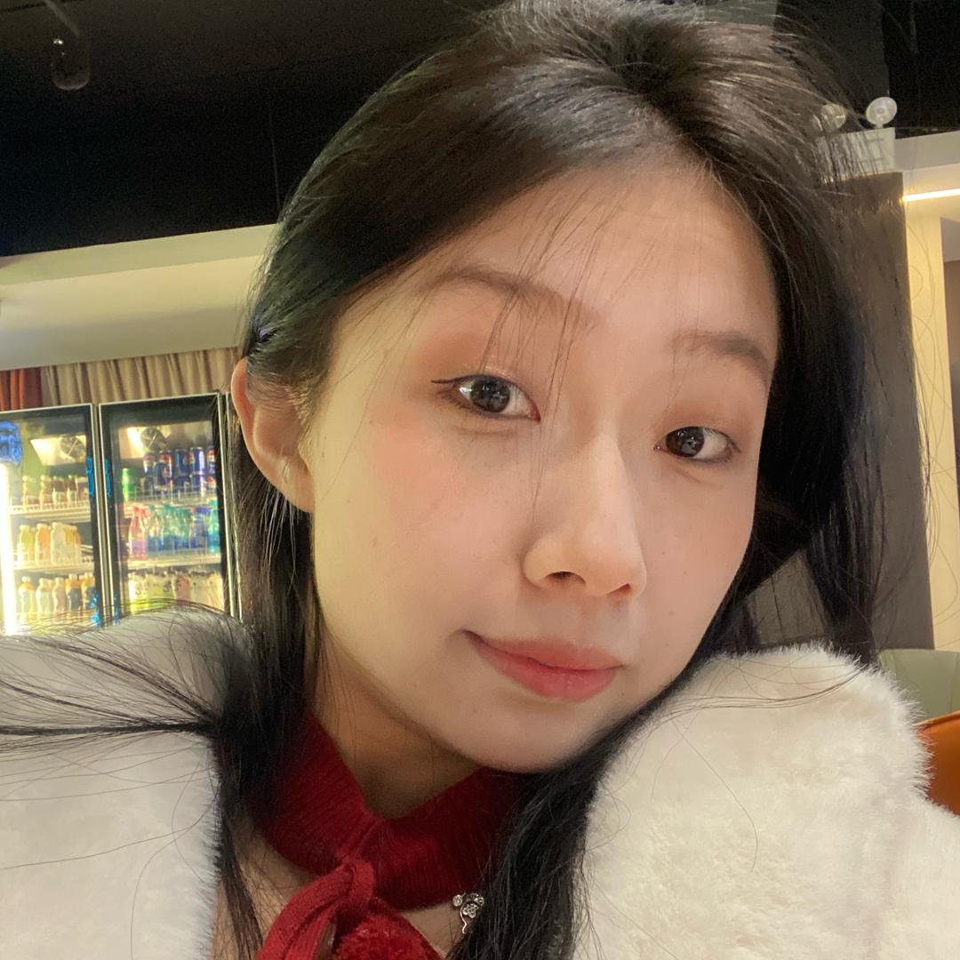 珠宝顾问莎莎