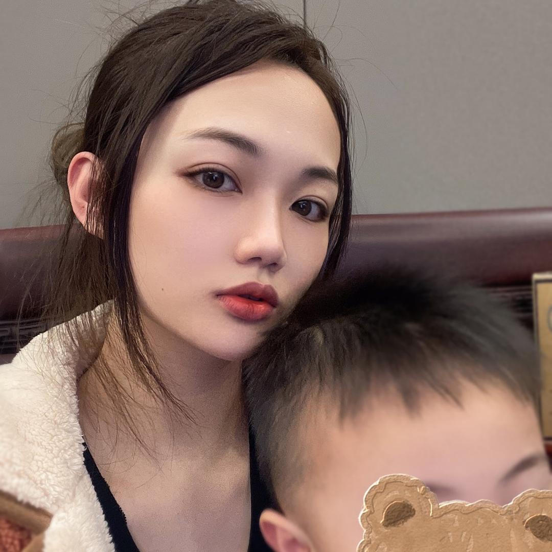 榴莲味的米妈