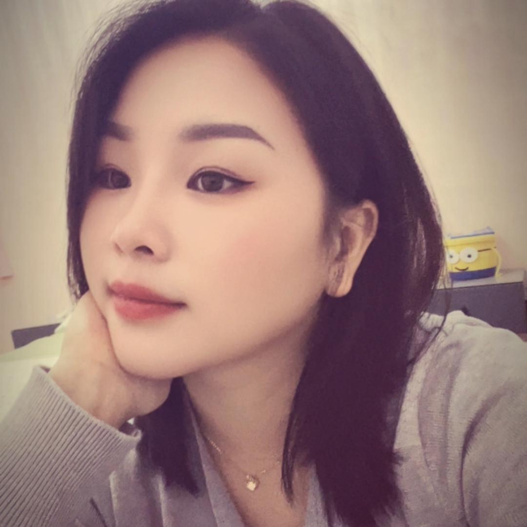🧚‍♀️小龍女🧚‍♀️