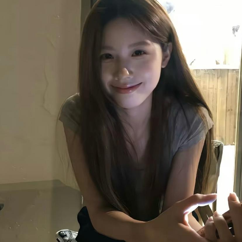 悲伤 𝙆𝙞𝙩𝙩𝙮 猫