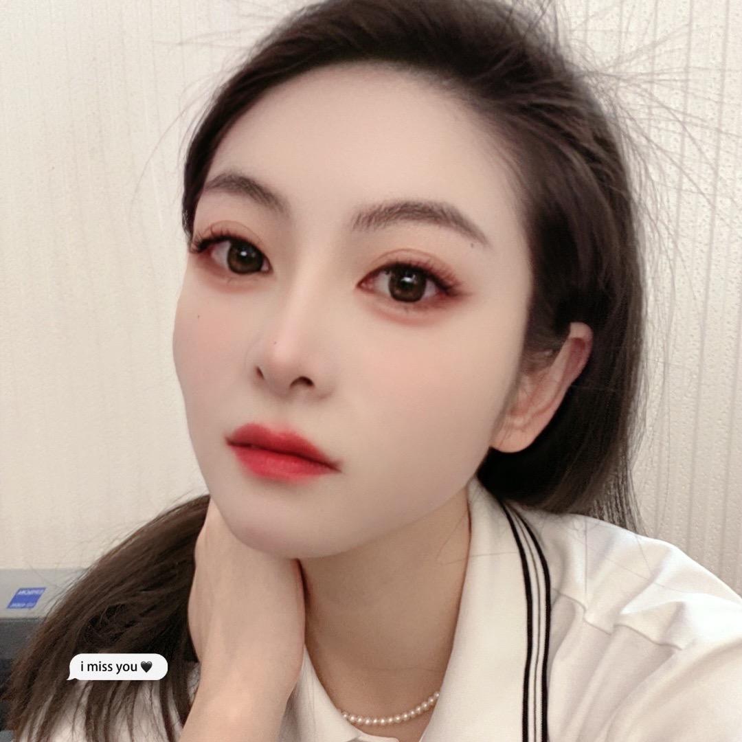 戴娜