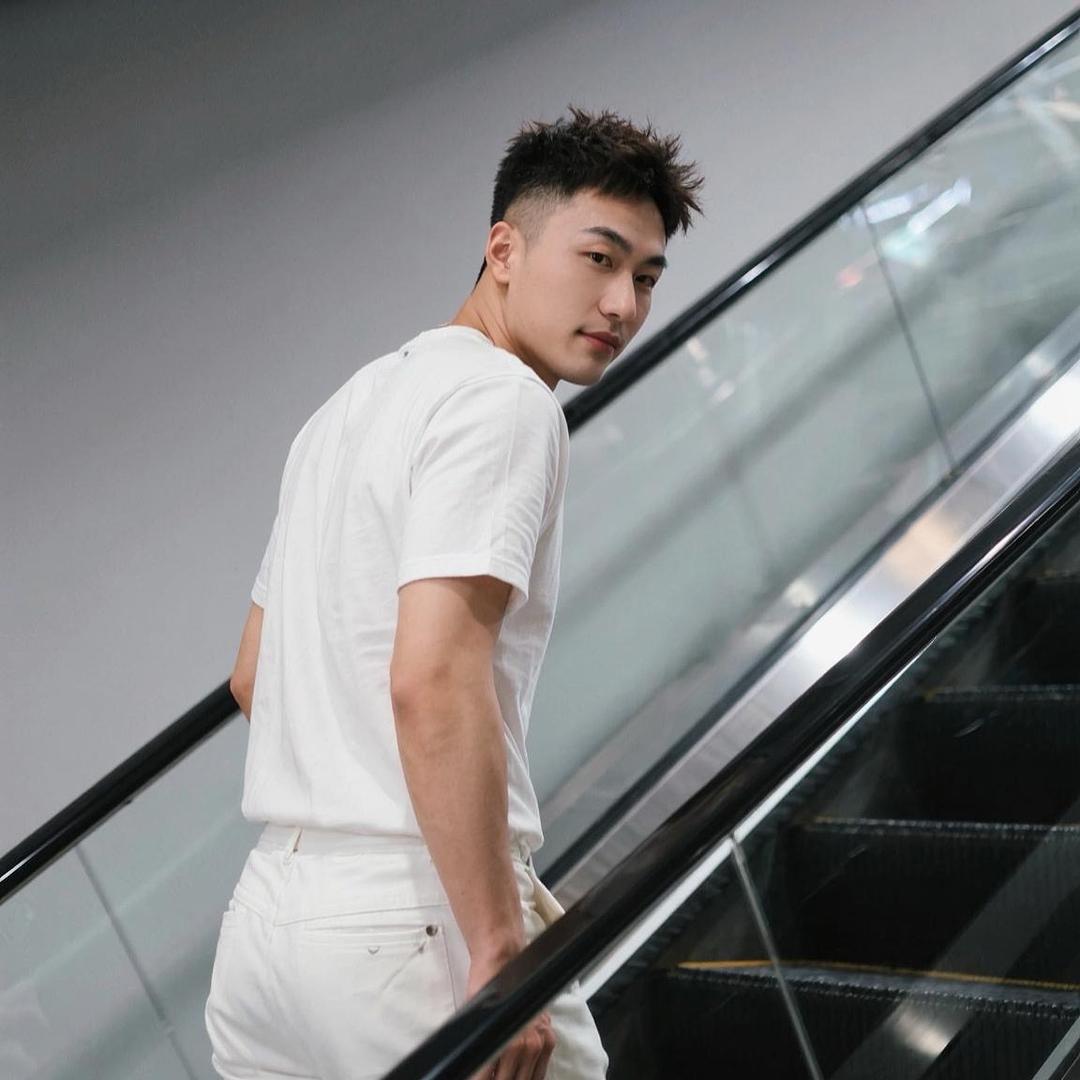 伟宸🥩³¹⁷