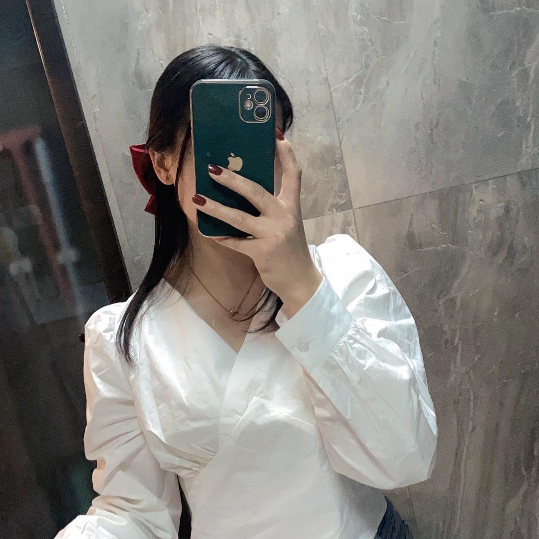 K.Y.Y
