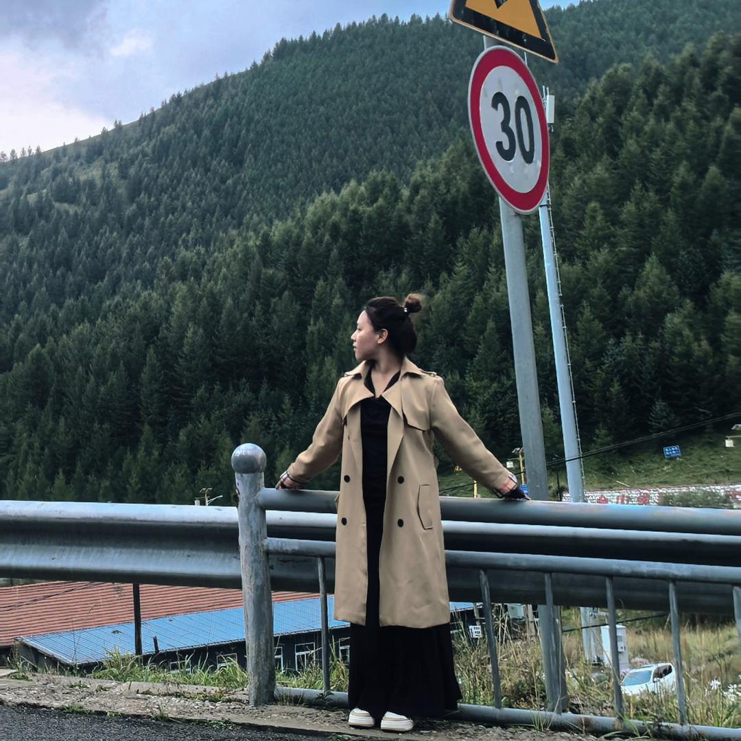 瑶瑶小盆友🦋