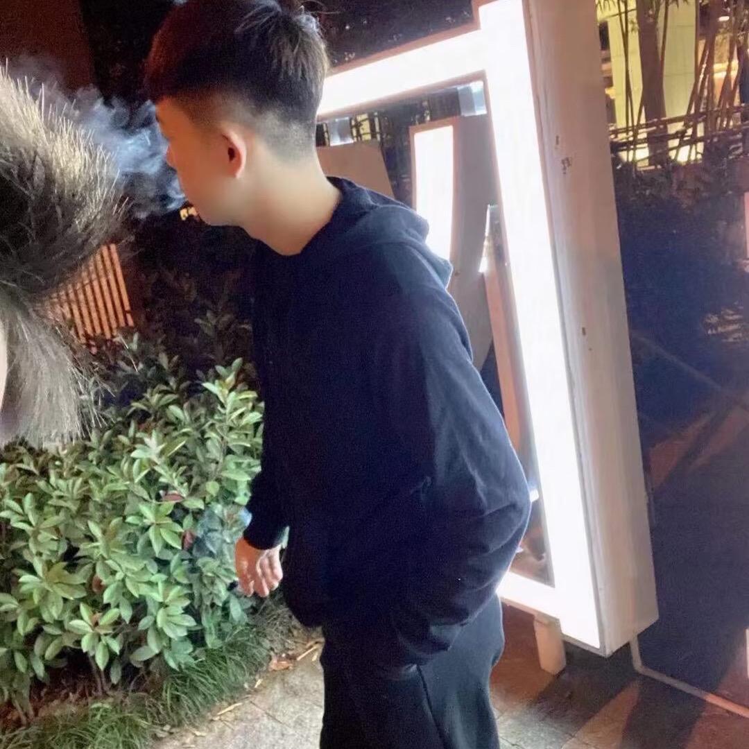 你老公叫阿洋嘛