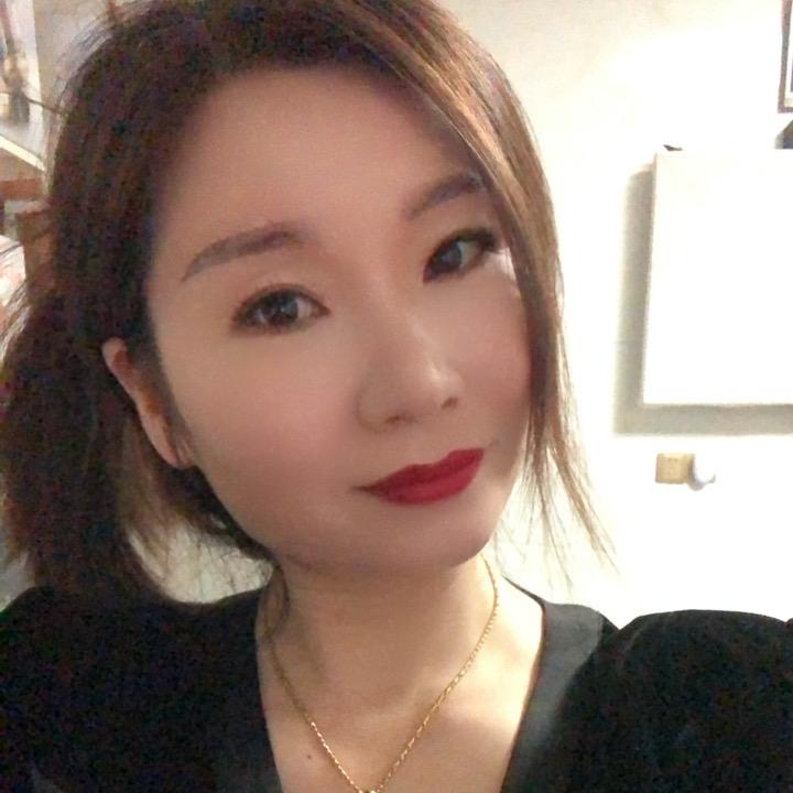 李霞🌟