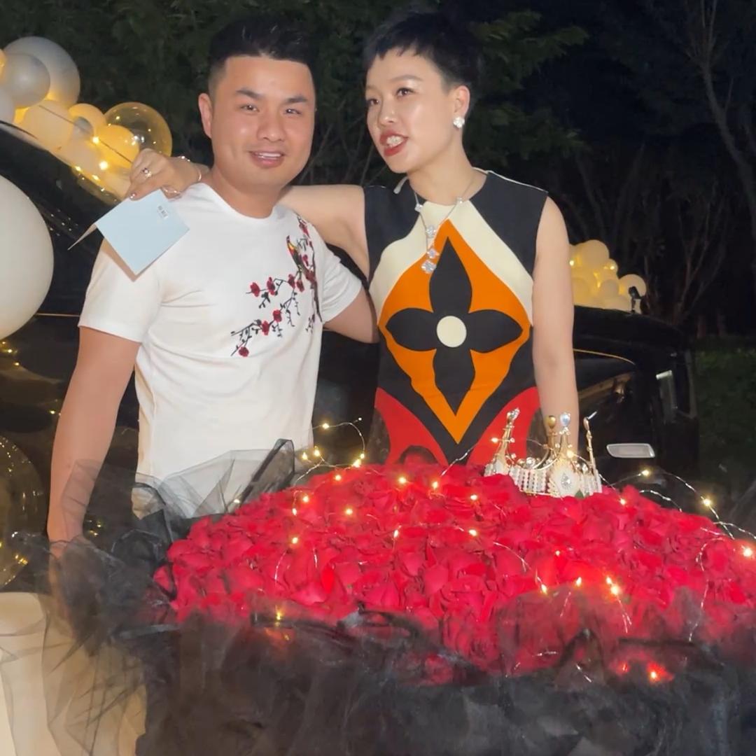 杭州陈晶新女装定制一号