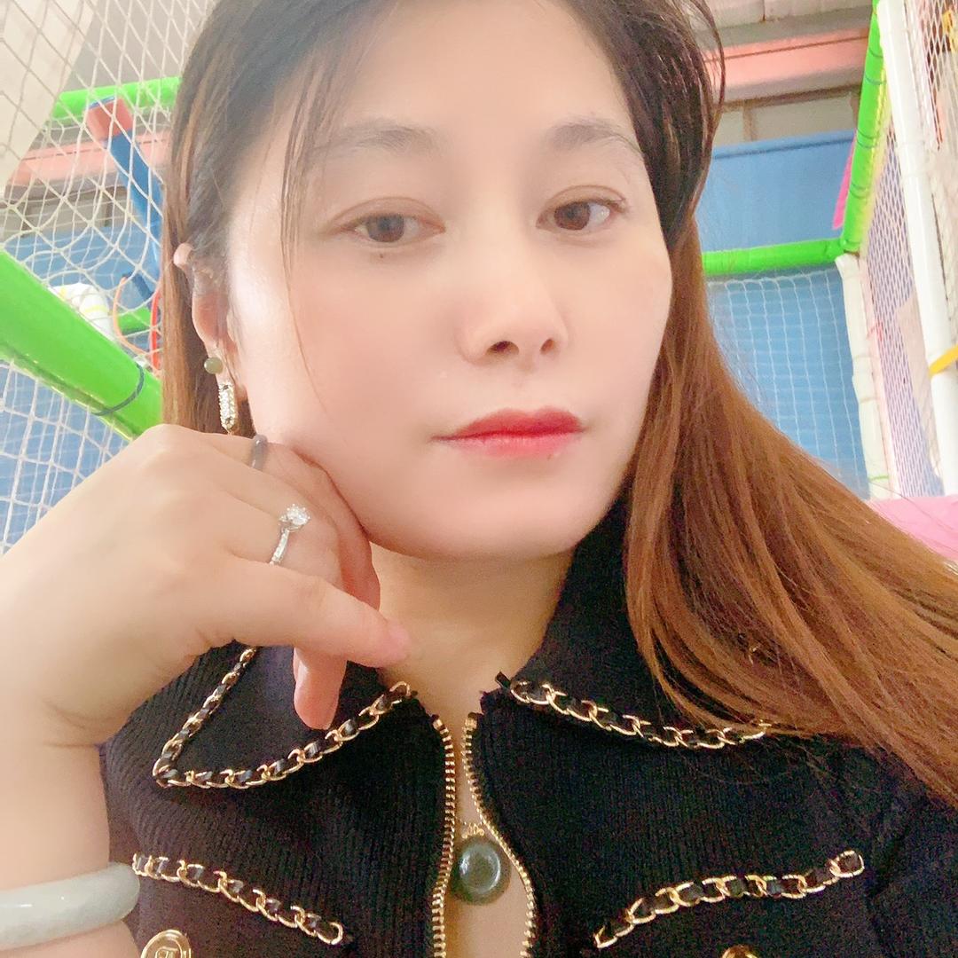 蝴蝶🦋🦋飞飞