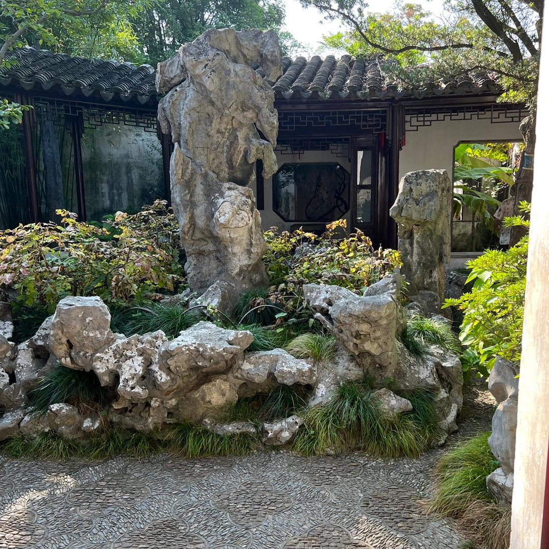 恩信依水