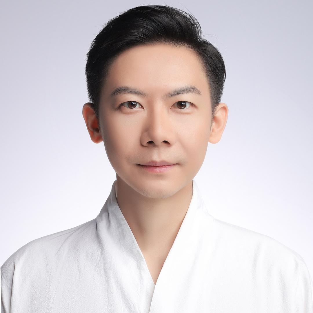 黄昱安康
