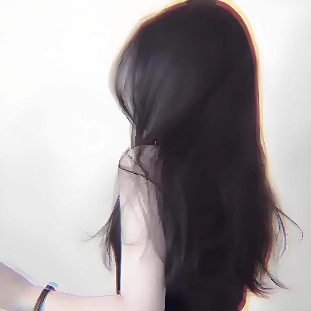 阳光照耀小阿欣