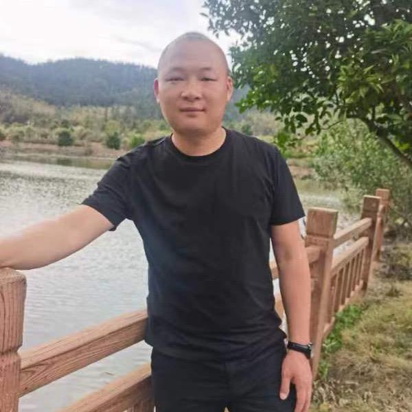 小何牛排