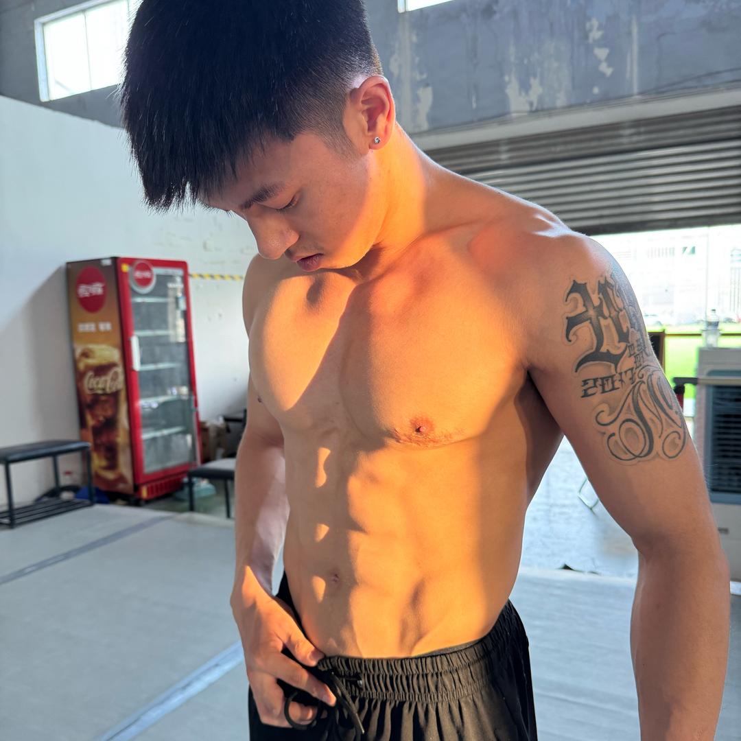 心艺空翻毯功培训刀疤