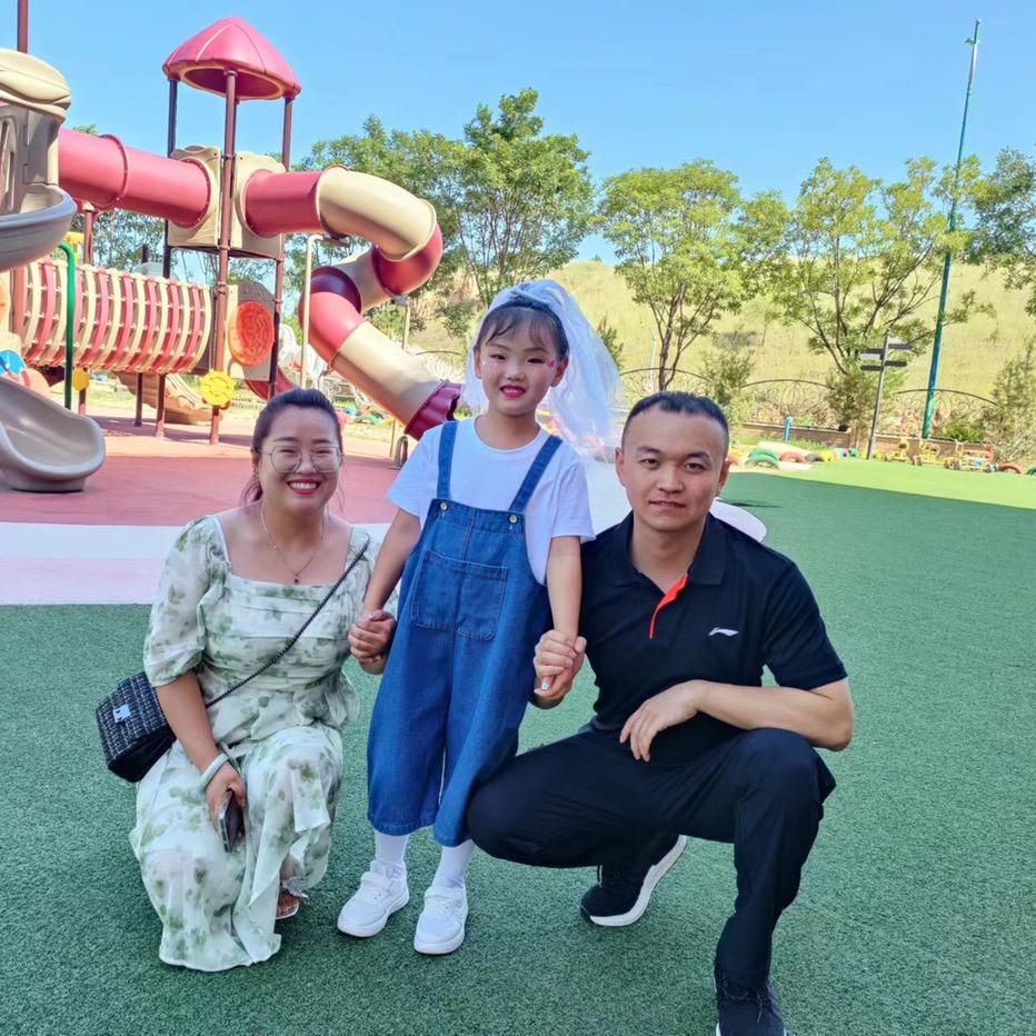 秦先森的佩佩吖