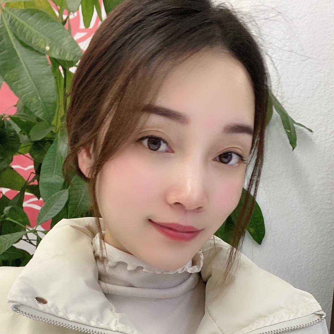 张家港市杨舍镇春吉美甲店