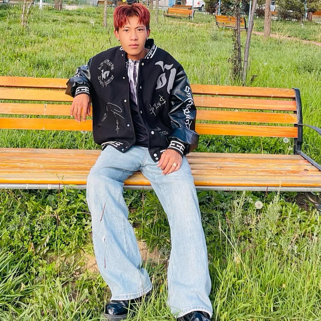 仲巴𝕬𝖘𝖍𝖑𝖊𝖞★男孩