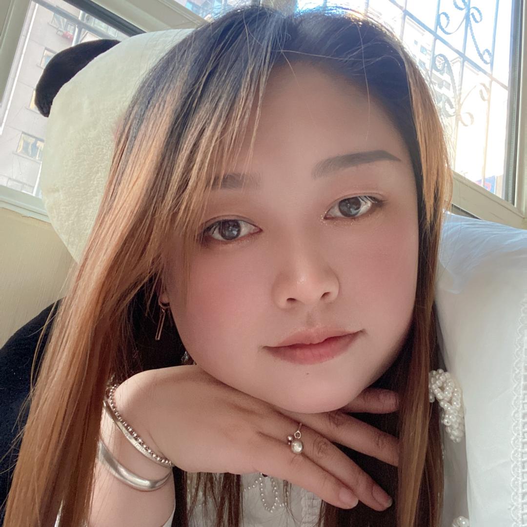 跃扬科三女教练