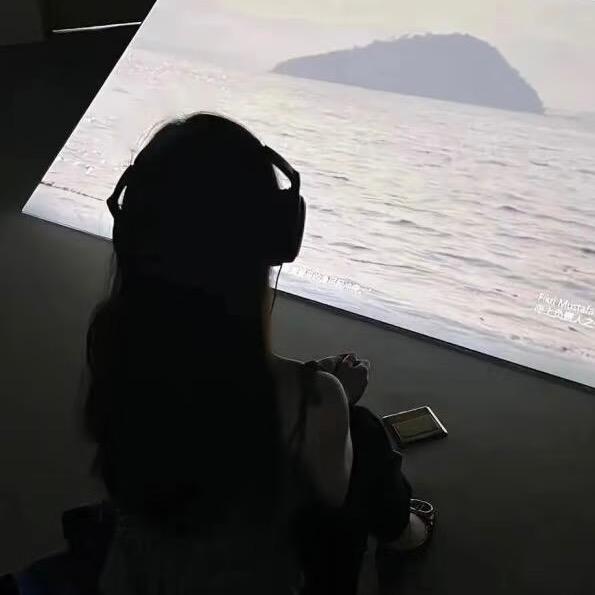 漓茉FM ¹⁰²¹